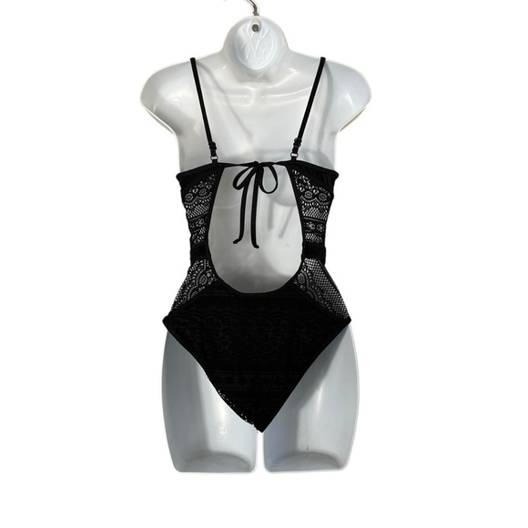 BECCA Color Play Crochet Lace One-Piece Swimsuit - Picture 4 of 9